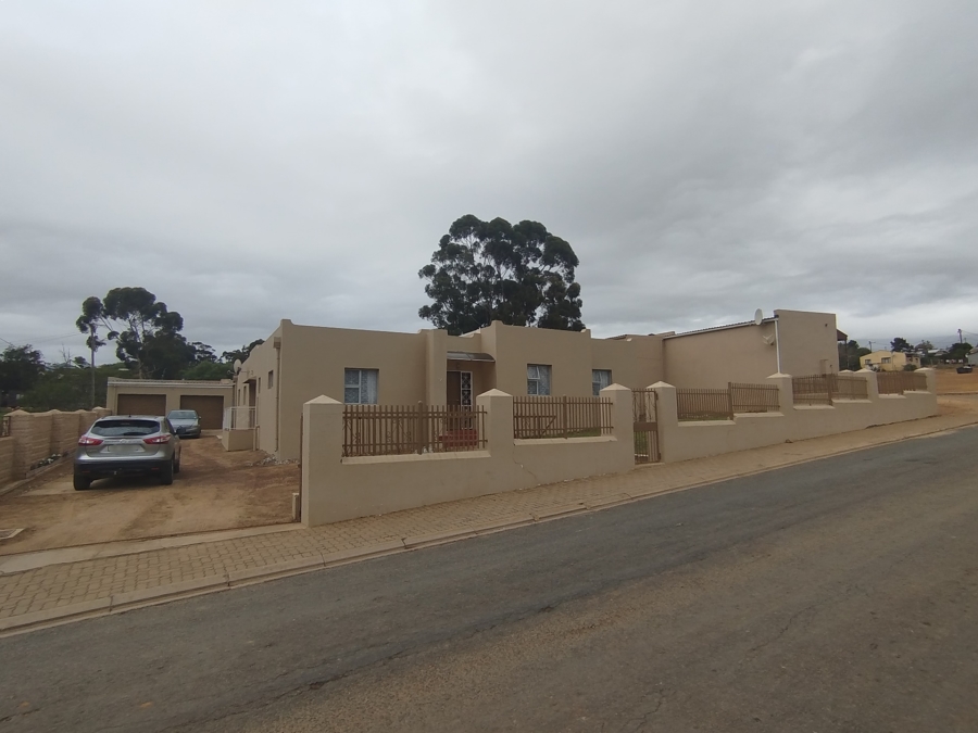 Commercial Property for Sale in Napier Western Cape